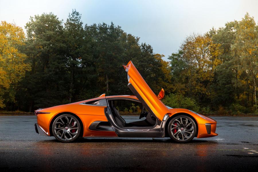  Jaguar C-X75 007 Spectre 2015 года  (фото 10 из 33)